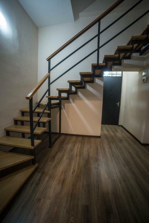 Your Apartment In This City N2 트빌리시 외부 사진